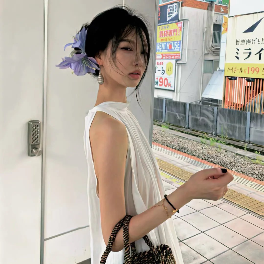 你好,我叫多蕾丝